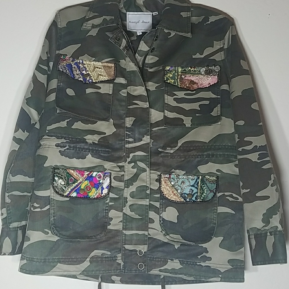 **Fun Colorful Camo Jacket with 4 pockets**